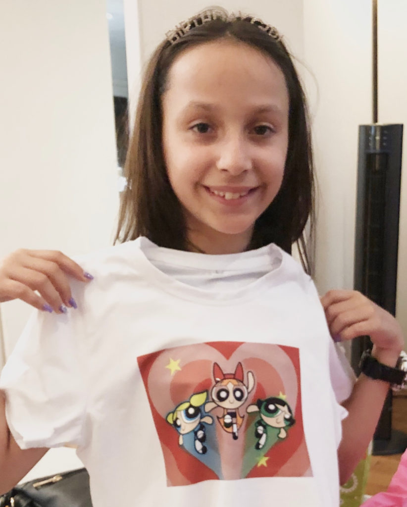 girl with the sublimated t-shirt